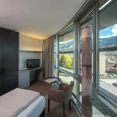 Hotel Parkhotel Hall in Tirol