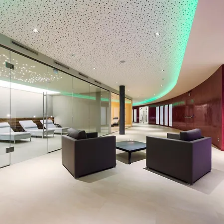 Hotel Parkhotel Hall in Tirol