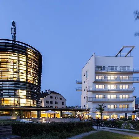 Parkhotel Szálloda 4*