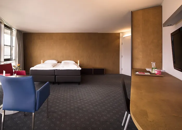 パークホテル ホール チロル