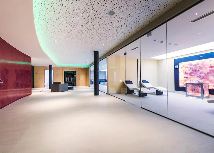 ホテル パークホテル ホール チロル 4*