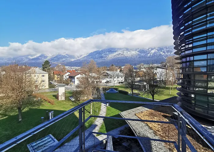 パークホテル ホール チロル 4*