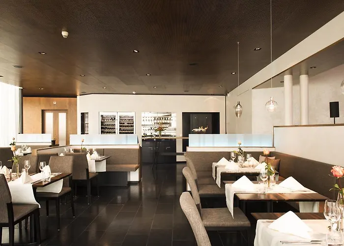 パークホテル ホール チロル