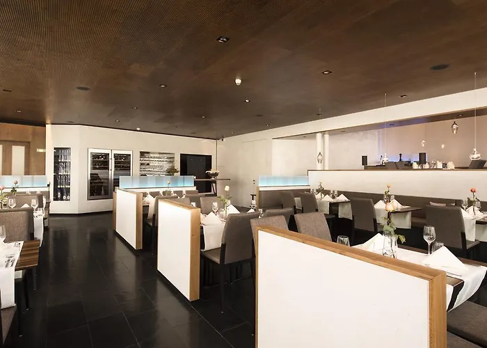 パークホテル ホール チロル