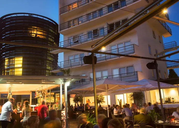 パークホテル ホール チロル ホテル 4*