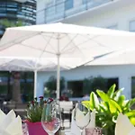 Hotell Parkhotel Hall in Tirol
