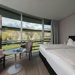 Hotell Parkhotel Hall in Tirol